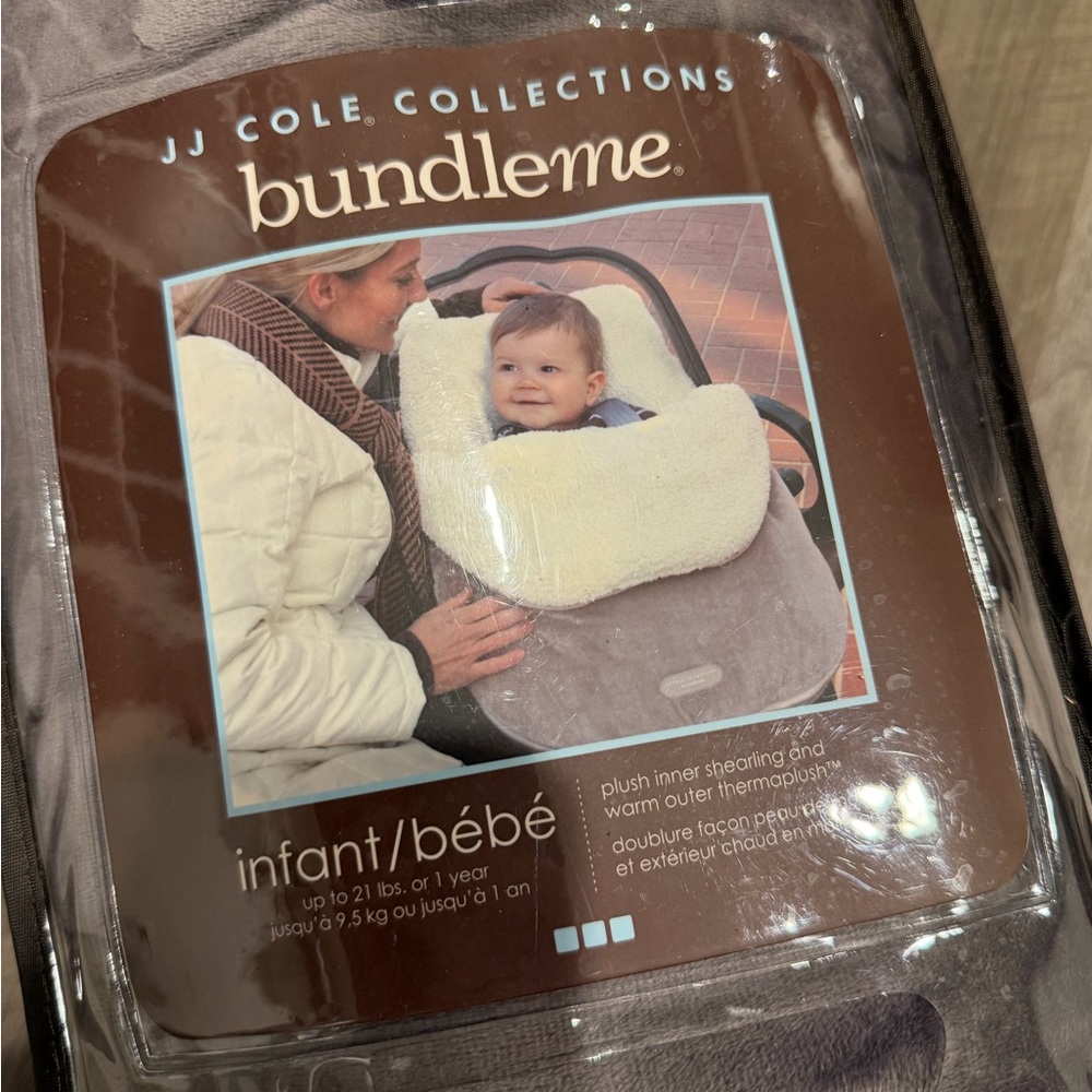 JJ Cole Bundleme Infant Stroller Cover in Cream and Gray